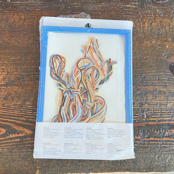 Janlynn Bear Collection 105-30 Framed Cross Stitch Kit New Sealed - Picture 2 of 3